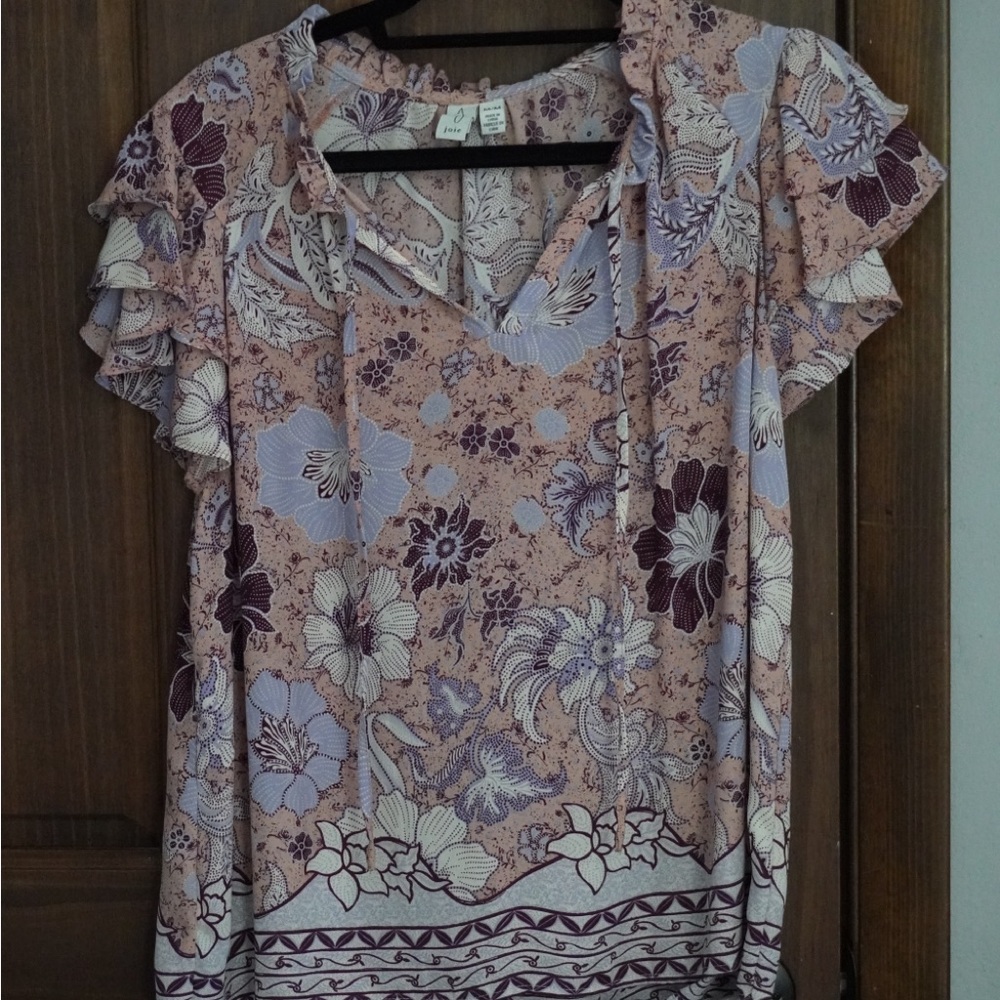 Floral tee blouse